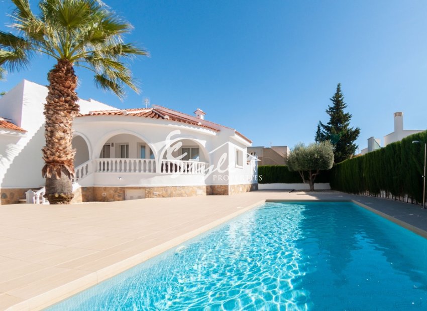 For sale new villa in Ciudad Quesada , Alicante; Costa blanca ON1127