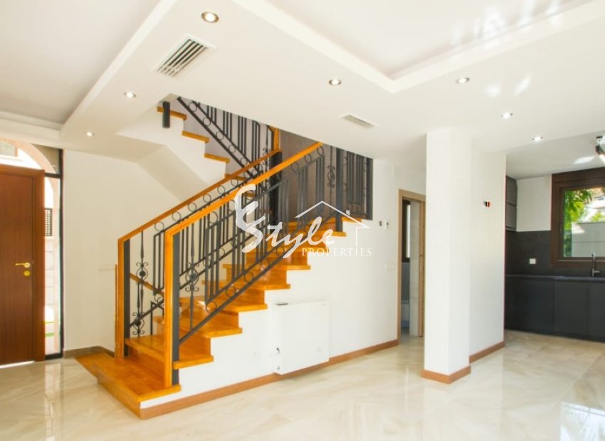 For sale new villa in Finestrat, Costa Blanca, Spain ON1811