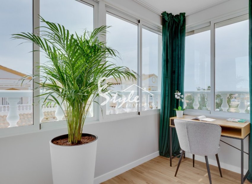 For sale renovated townhouse with 3 bedrooms in Los Altos, Punta Prima, Costa Blanca. ID2818