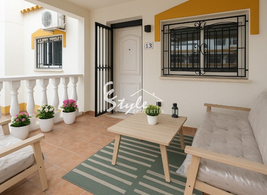 For sale renovated townhouse with 3 bedrooms in Los Altos, Punta Prima, Costa Blanca. ID2818