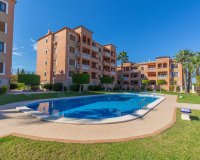 For sale south facing apartment close to Villamartin Plaza, Orihuela Costa, Costa Blanca. ID 2542