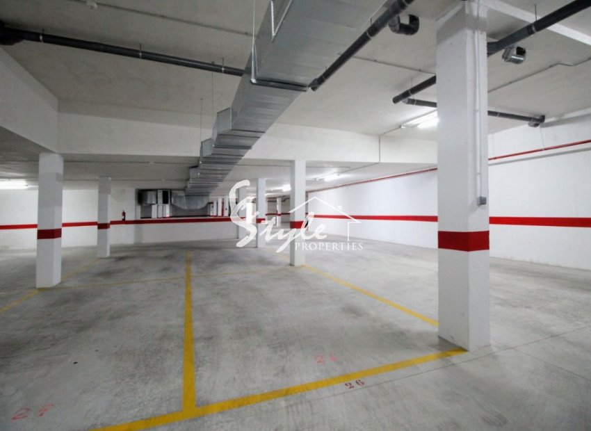 For sale south facing penthouse in Vista Azul XXVII in Punta Prima, Orihuela Costa. ID1453