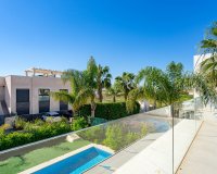 For sale stylish comfortable villa with private pool in quiet area of Cuidad Quesada, Costa Blanca, Spain. ID2328