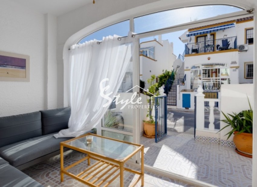 For Sale: Sunny Ground Floor Bungalow Apartment in La Florida, Orihuela Costa, Costa Blanca. ID BH 2742