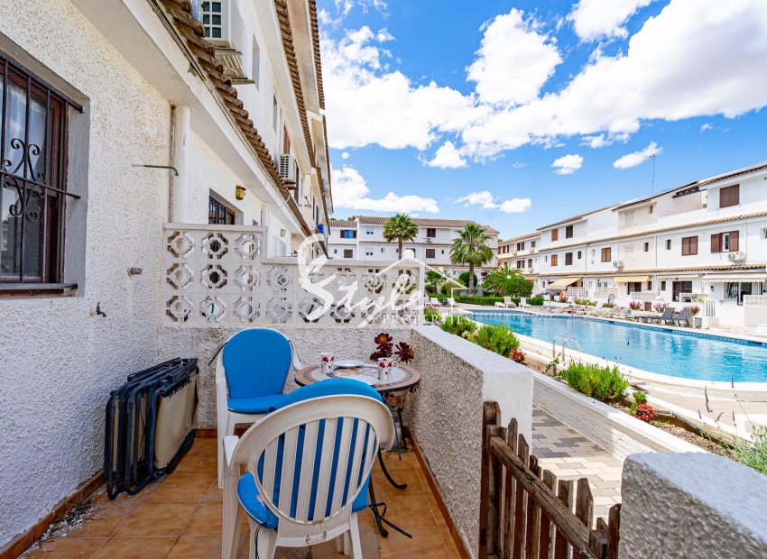 For sale  sunny townhouse in Rocajuna,  Punta Prima, Los Altos. Costa Blanca, Spain. ID 2399