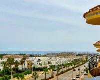 For sale top floor apartment with sea views in Cinuelica, Punta Prima, Costa Blanca. ID3557