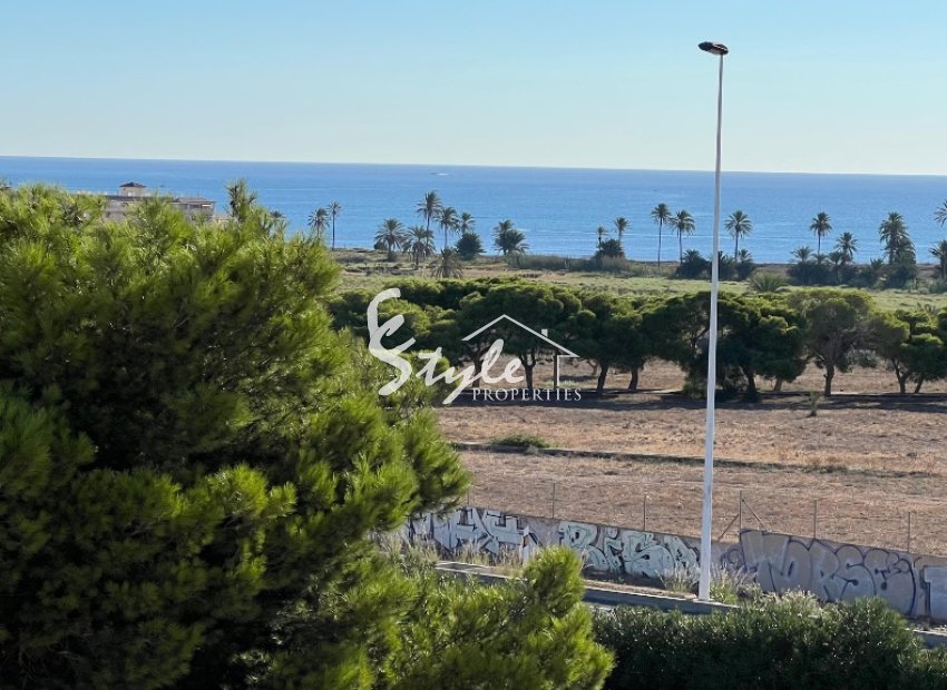 For sale townhouse in Rocajuna, Los Altos, Punta Prima, Torrevieja, Costa Blanca. ID2741
