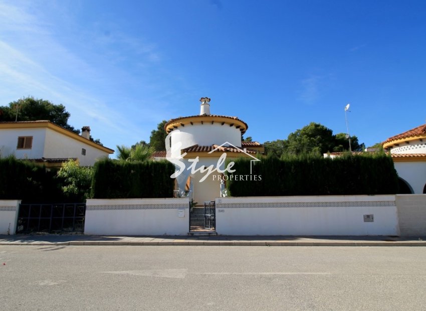 For sale Villa in Mil Palmeras, Pilar de la Horadada, Murcia. ID1451