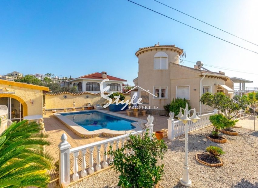 For sale villa with private pool  Ciudad Quesada, Alicante, Costa Blanca. ID2836