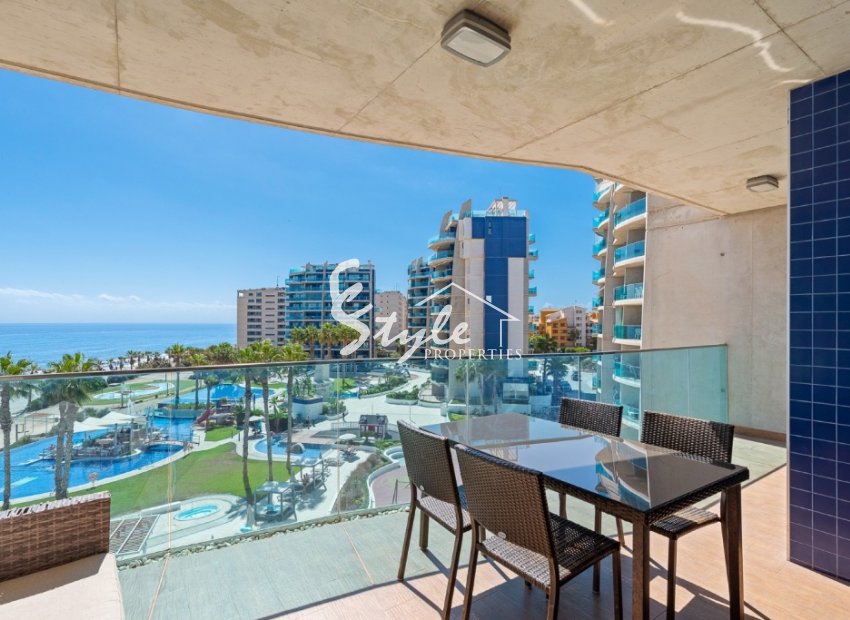 Front line apartment for sale in Sea Senses, Punta Prima, Alicante, Costa Blanca, Spain. ID2672