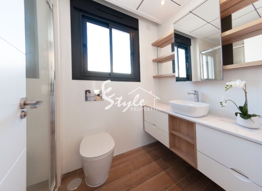 Fully Furnished new build villa with pool for sale in Ciudad Quesada, Costa Blanca, Spain