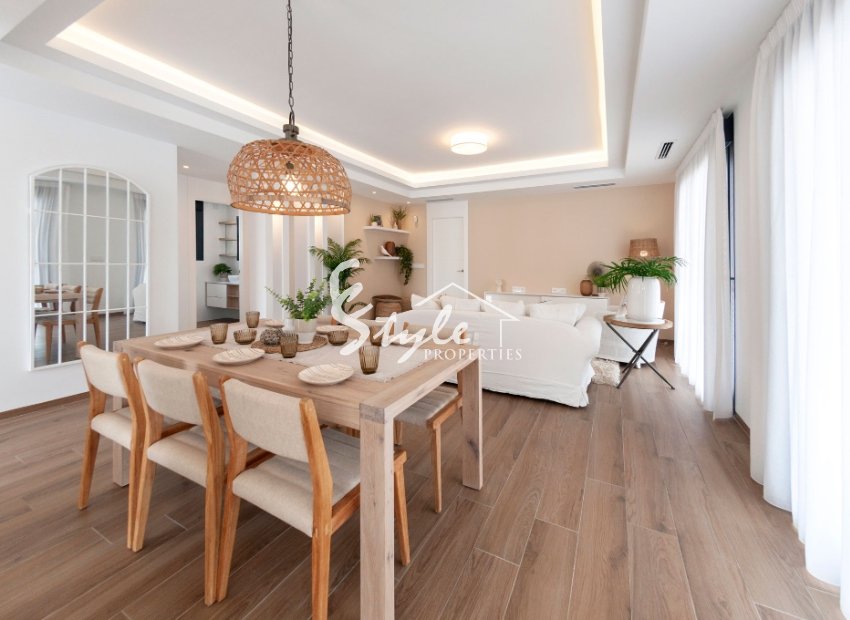 Fully Furnished new build villa with pool for sale in Ciudad Quesada, Costa Blanca, Spain