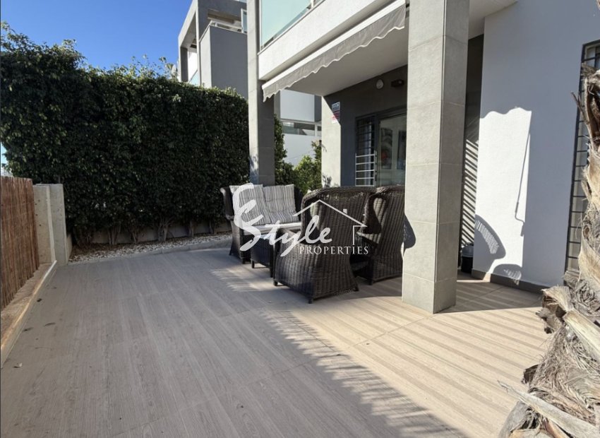 Ground Floor Apartment with Private Garden in Amay, Punta Prima, Costa Blanca, Spain. ID 2762