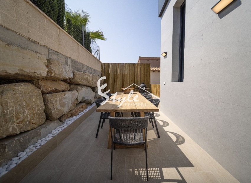 Key ready new build semi-detached villa for sale in Rojales, Costa Blanca, Spain. ON1764