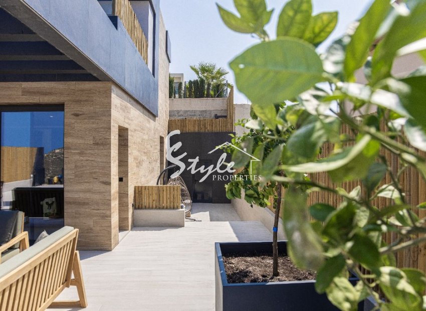 Key ready new build semi-detached villa for sale in Rojales, Costa Blanca, Spain. ON1764