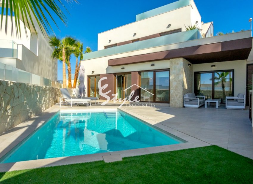 Key ready new villa for sale in Rojales, Costa Blanca, Spain. ON1757