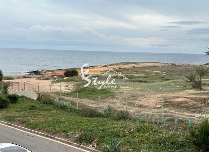 Купить бунгало недалеко от пляжа Playa Torrevieja в Мар Азул на Коста Бланке. ID 6119