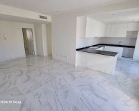 Купить квартиру, пентхаус напротив поля для гольфа с бассейном в Villamartín golf, Коста Бланка. ID 6314