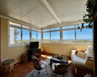 Купить отдельное шале с бассейном и садом около гольфа в  Вильямартин. ID 6339