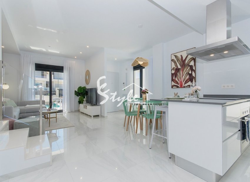 купить виллу в новом комплексе в загородном гольф клубе Виста Белла, ориуэла коста. ID: ON1378