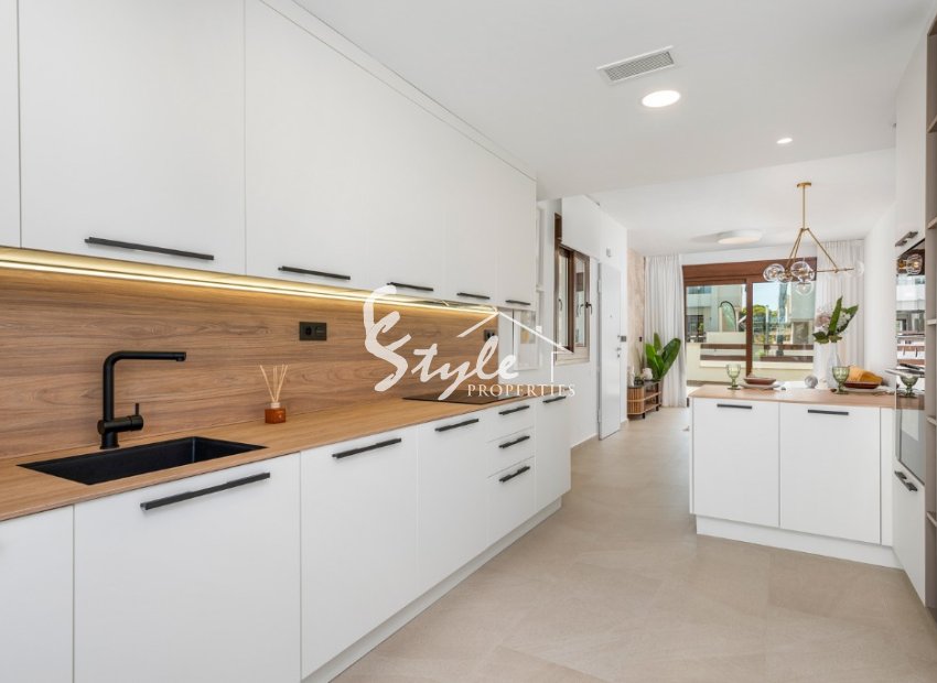 Квартиры в новостройке на продажу в Лос Балконес, Торревьеха, Коста Бланка, Испания ON1435_B