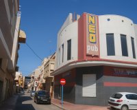 Local comercial en venta en el centro de la ciudad de Torrevieja, Costa Blanca, España. ID081