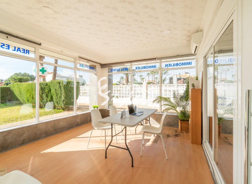 Long Term Rentals - Commercial - Orihuela-Costa - La Zenia