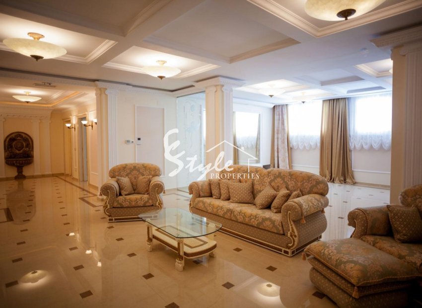 Luxury villa for sale in Cabo Roig, Costa Blanca, Alicante, Spain