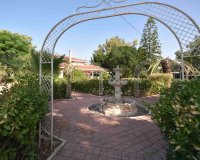 Magnífica casa rústica a 5 minutos de la cuidad en venta en Callosa de Segura, Costa Blanca, España. ID1214