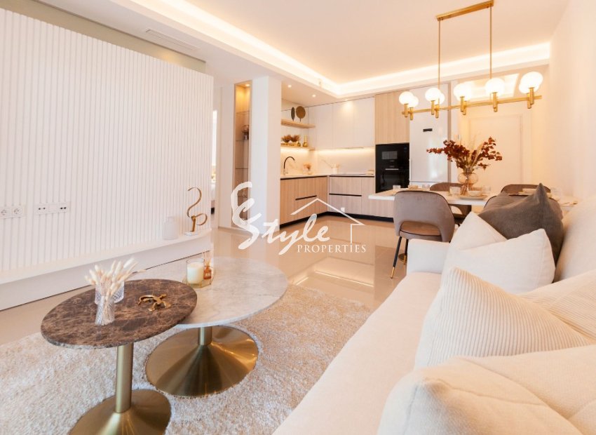 Modern apartments for sale in Quesada, Costa Blanca South, Spain. ON1645_B