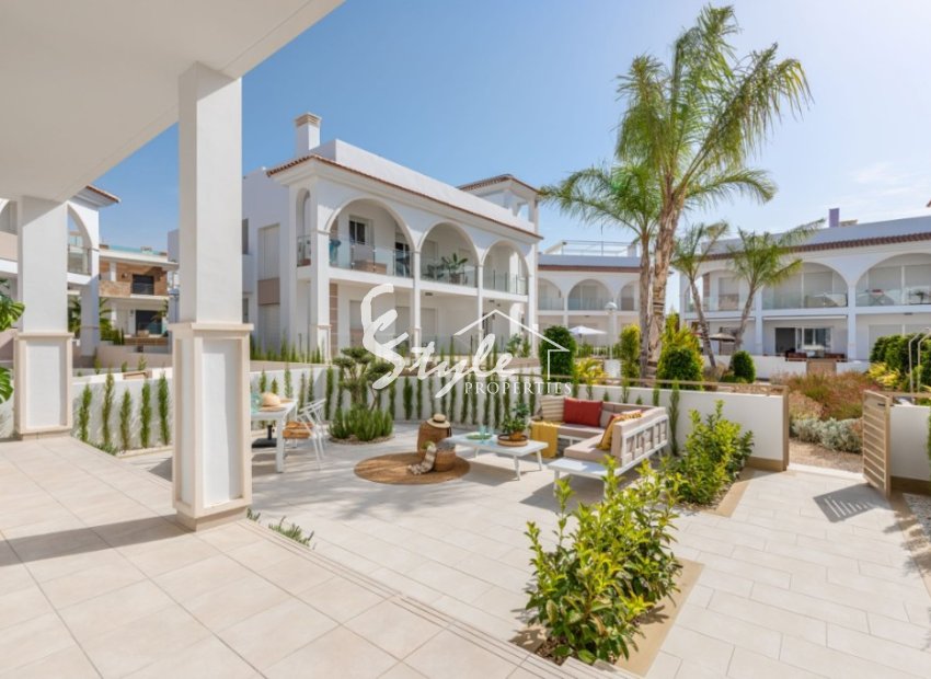 Modern apartments for sale in Quesada, Costa Blanca South, Spain. ON1790_B