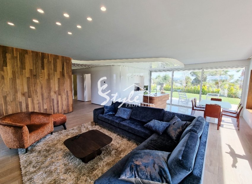 Modern ground floor apartment in Las Colinas Golf, Orihuela Costa, Costa Blanca, Spain.ID1804