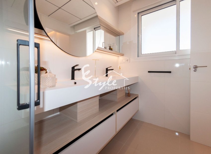 Modern penthouses for sale in Quesada, Costa Blanca South, Spain. ON1645_A