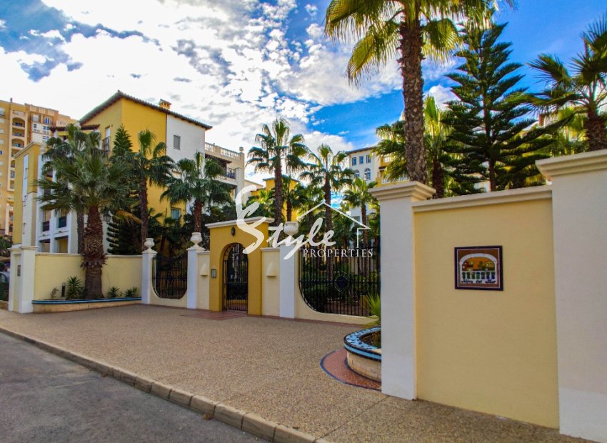 На продажу квартира в Альдеа дель Мар ,Aldea del Mar, Торревьеха, Аликанте, Коста Бланка , Испания. ID 1276