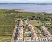 На продажу: недорогая недвижимость под ремонт в Lago Jardin II, Los Balcones, Торревьеха. ID1429