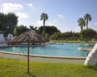 На продажу: недорогая недвижимость под ремонт в Lago Jardin II, Los Balcones, Торревьеха. ID1429