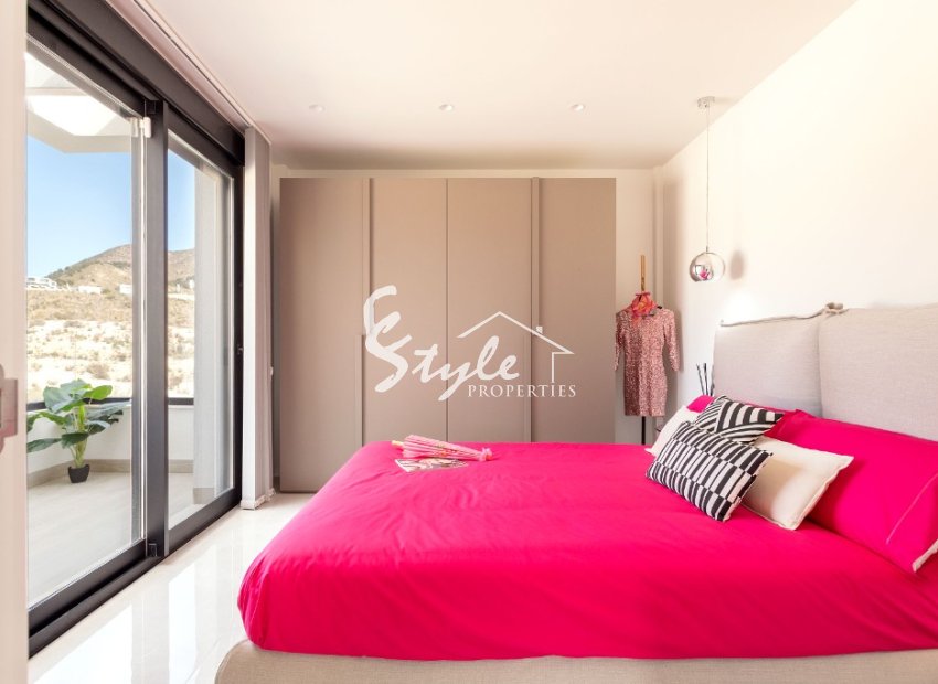 New 3 beds villa for sale close to Benidorm in Costa Blanca. ID: ON1138