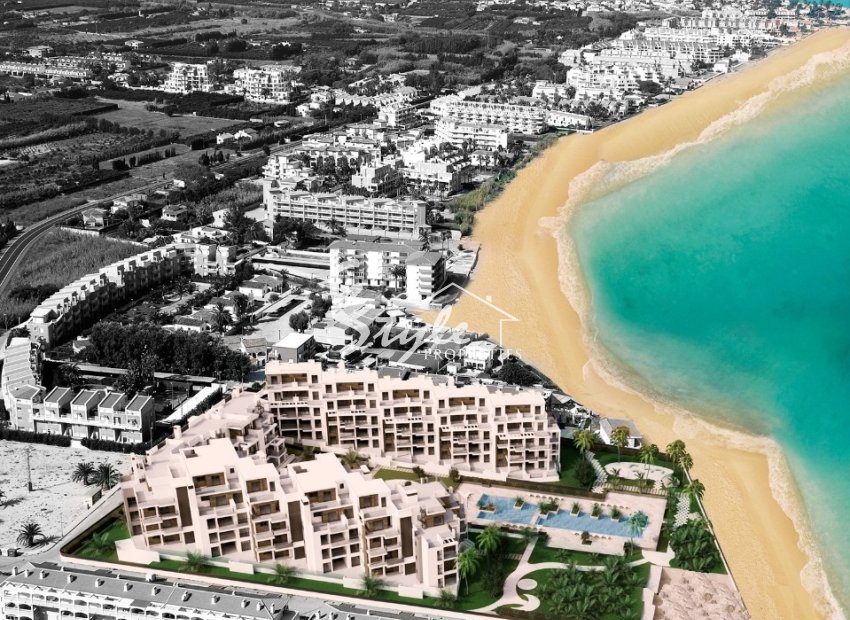New apartments for sale on the first line of the sea in Denia, Alicante, Costa Blanca. ON1819