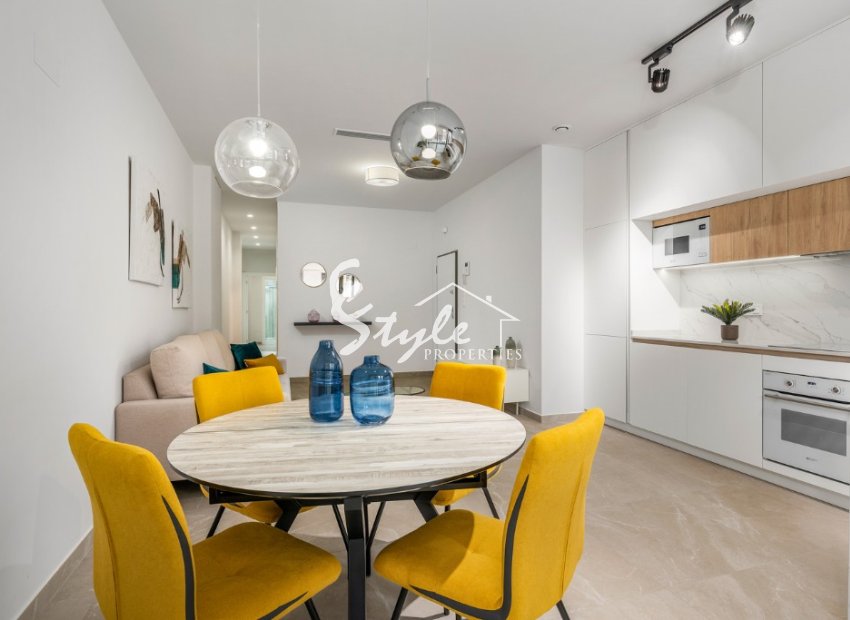 New apartments near the sea in Torrevieja, Costa Blanca, Spain.ON1434