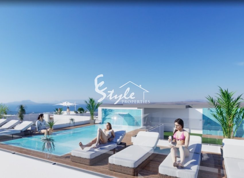 New apartments near the sea in Torrevieja, Costa Blanca, Spain.ON1712_2