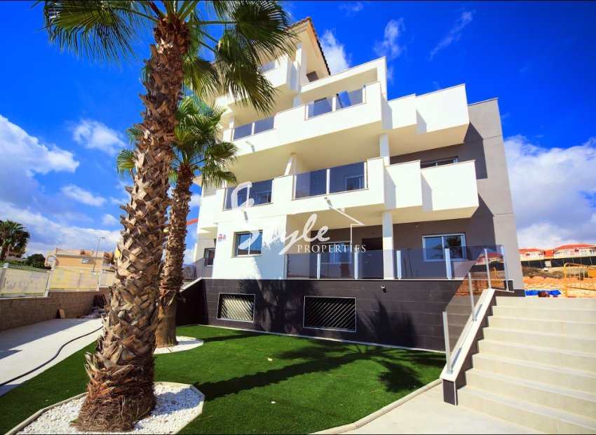New build apartment for sale in Villamartin, Torrevieja, Alicante, Costa Blanca