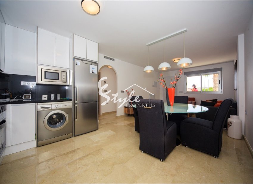 New build apartment for sale in Villamartin, Torrevieja, Alicante, Costa Blanca