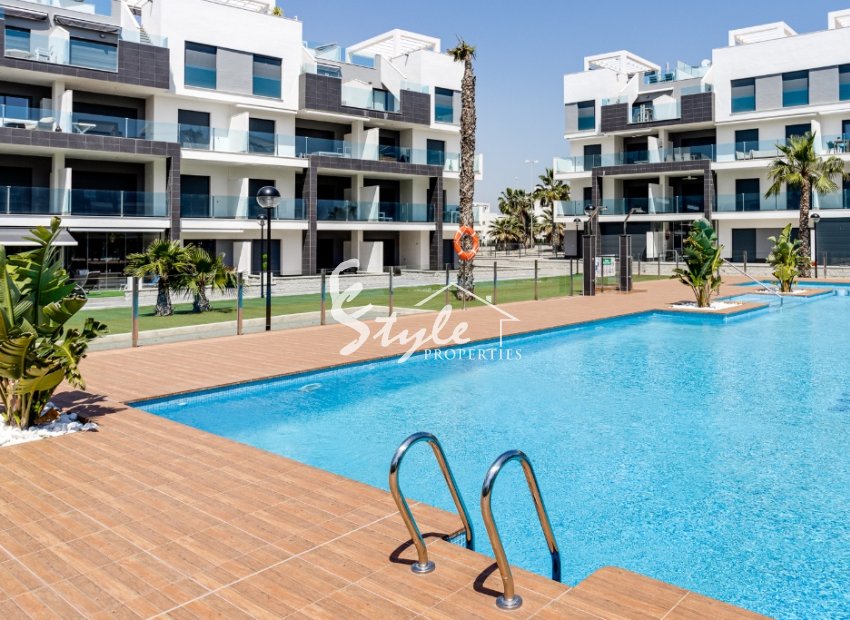 New build apartments for sale in Guardamar del Segura, Costa Blanca, Spain.ON1241_2