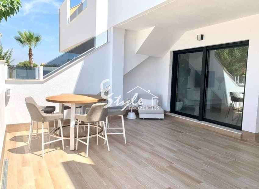 New build apartments for sale in Pilar de la Horadada, Costa Blanca, Spain.ON1815