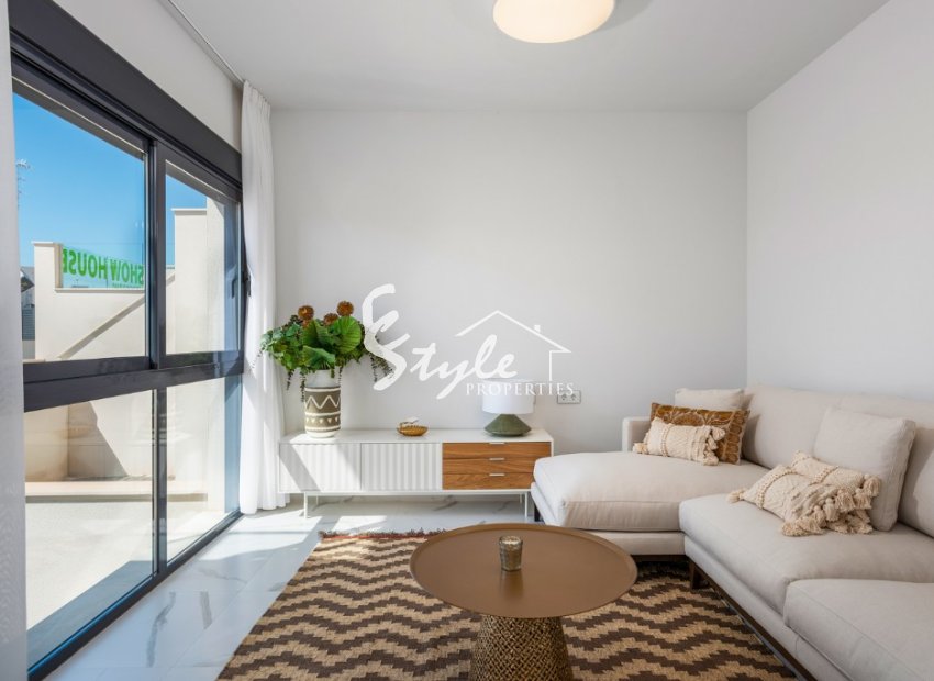 New build apartments for sale in San Miguel de Salinas, Costa Blanca, Spain. ON775 