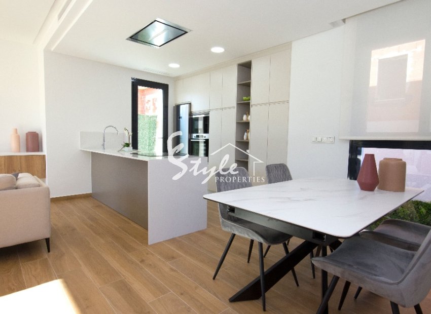 New build detached house for sale close to the sea in Campello, Alicante, Costa Blanca, Spain ON002