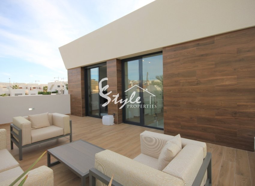 New build detached house for sale close to the sea in Campello, Alicante, Costa Blanca, Spain ON002