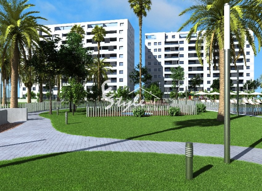 New build  front line apartments for sale in Torrevieja, Alicante, Costa Blanca, Spain ON1160_3