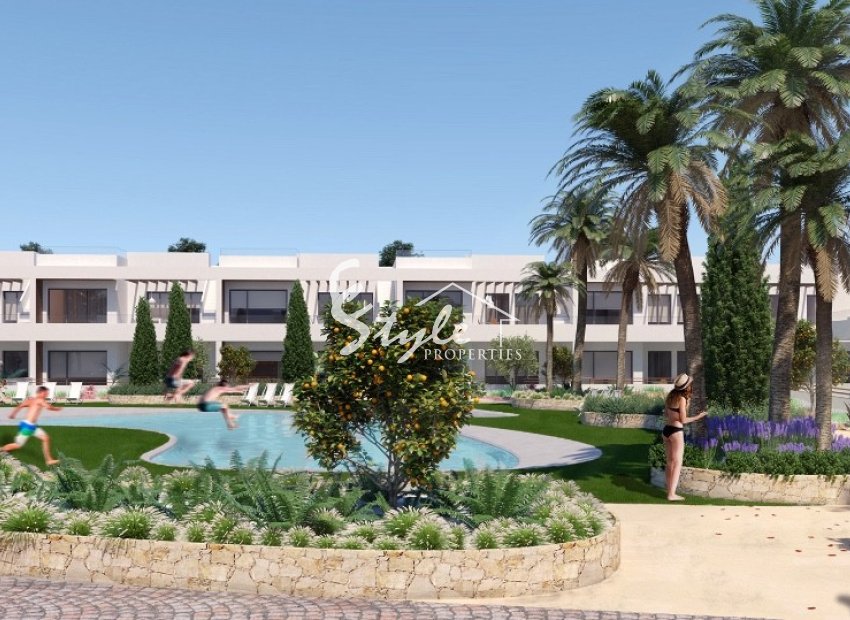 New build ground  and top floor apartments close to sea  in Torrevieja, Costa Blanca, Spain.ON302