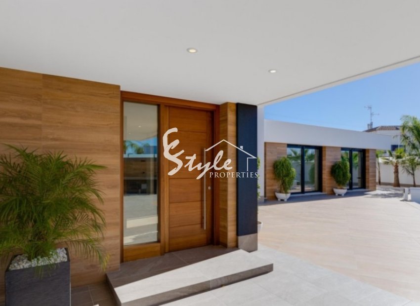 New build luxury villa in ciudad Quesada, Costa Blanca, Alicante. ON1794